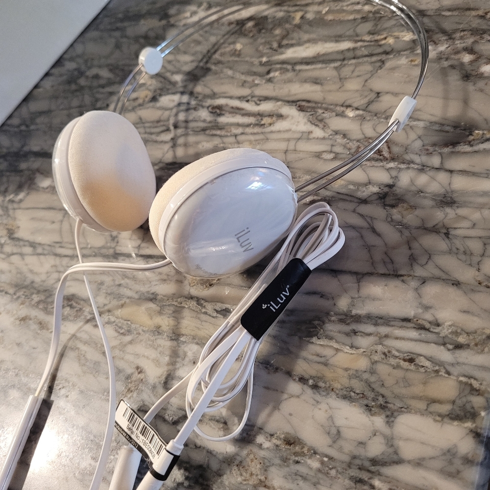 Headphones - Picture 4 of 6